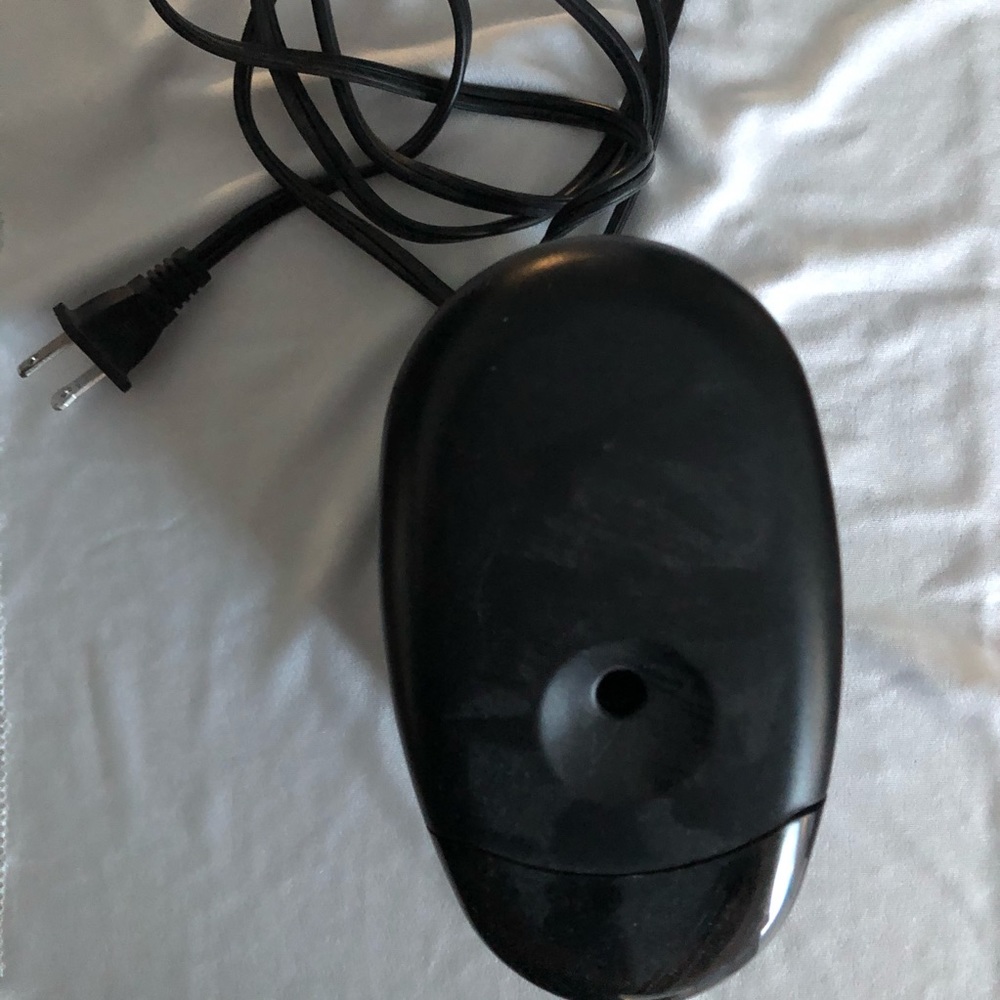 electric pencil sharpener